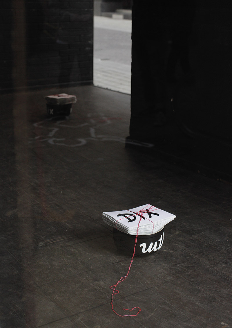 Caroline Bron plasticienne arts visuels contemporain