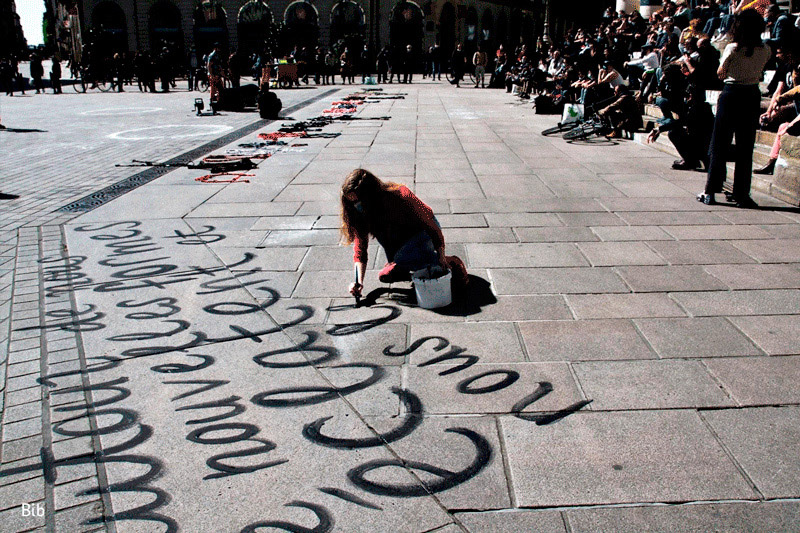 Œuvre plastique Caroline Bron matières à relectures