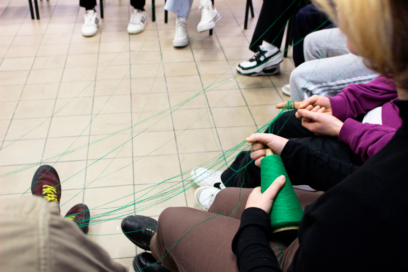 Caroline Bron plasticienne au collège Loire-Atlantique